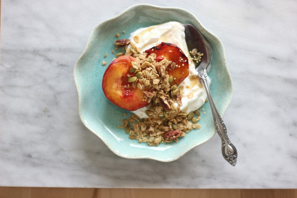 Roasted Peaches with Yogurt and Granola